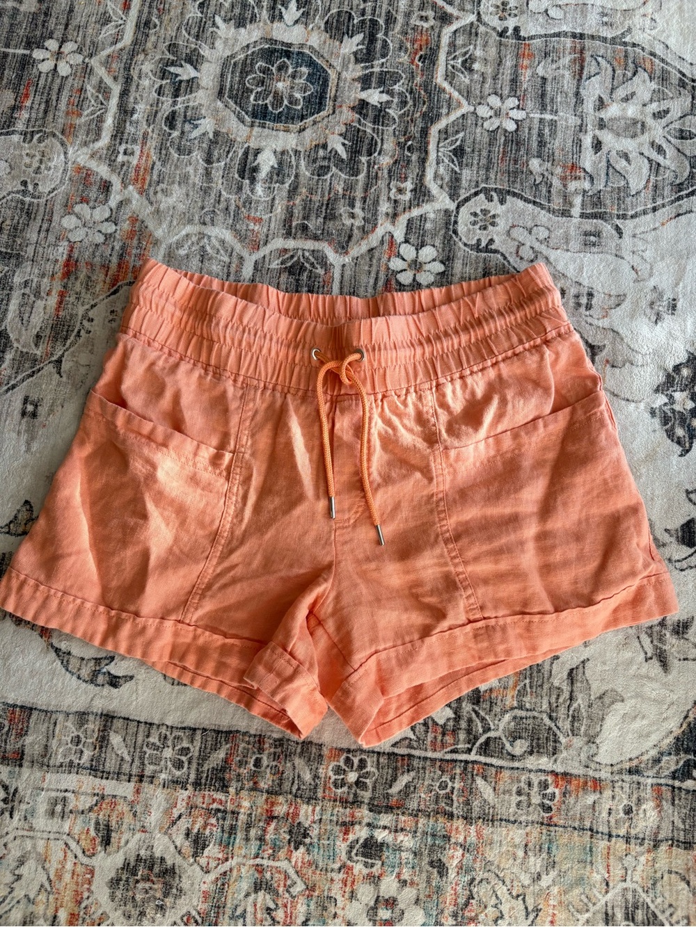 Athleta Orange Linen Cuffed Shorts size 10